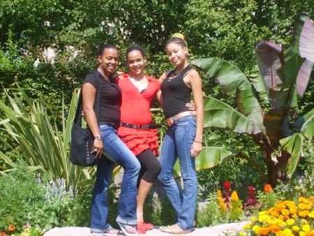 ANGEL LYNNSHA AND TISSA 